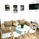Olimpijska Homestay *