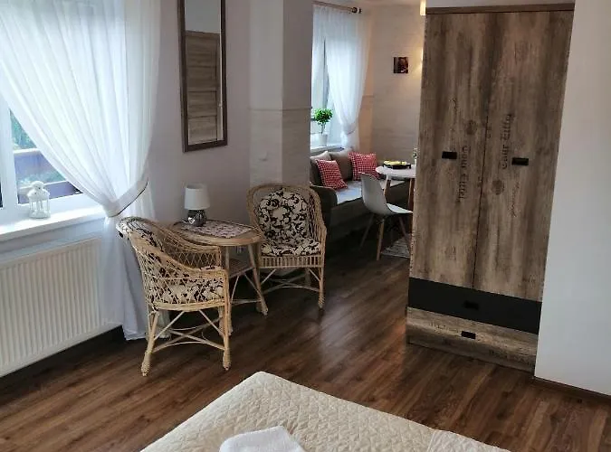 民宿 Olimpijska 什切尔克